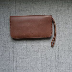 Able Alem Snap Wallet Wristlet Womens Whiskey Interior and Exterior Pockets